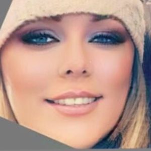 Meet your Posher, Sabrina